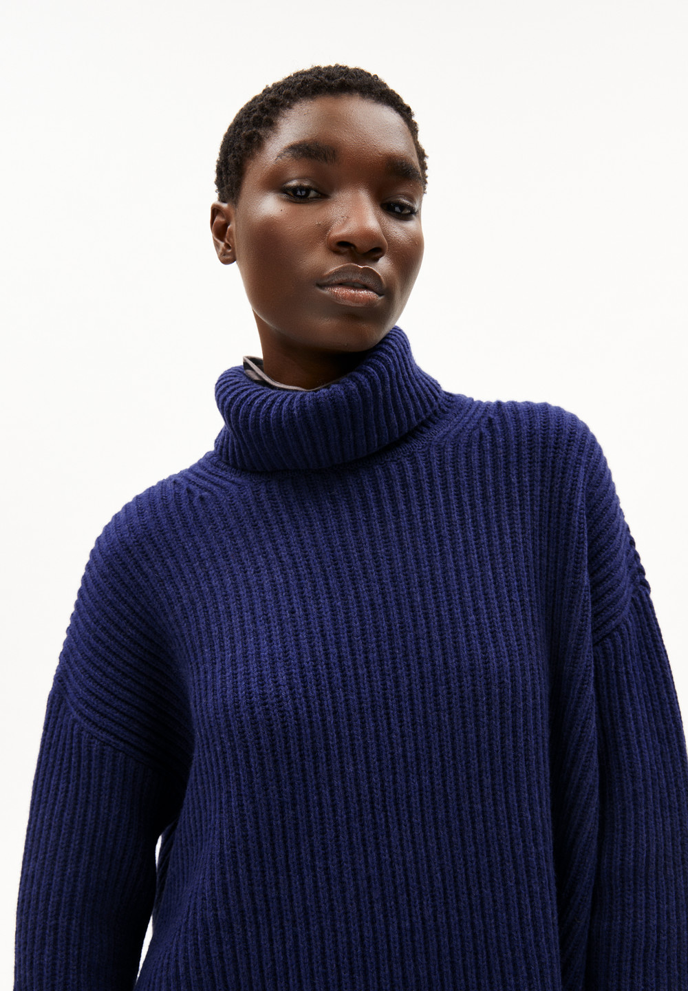 ARMEDANGELS VAESSAA Sweater Oversized Fit made of Organic Wool Mix Tiefesblau | XUWC-20568